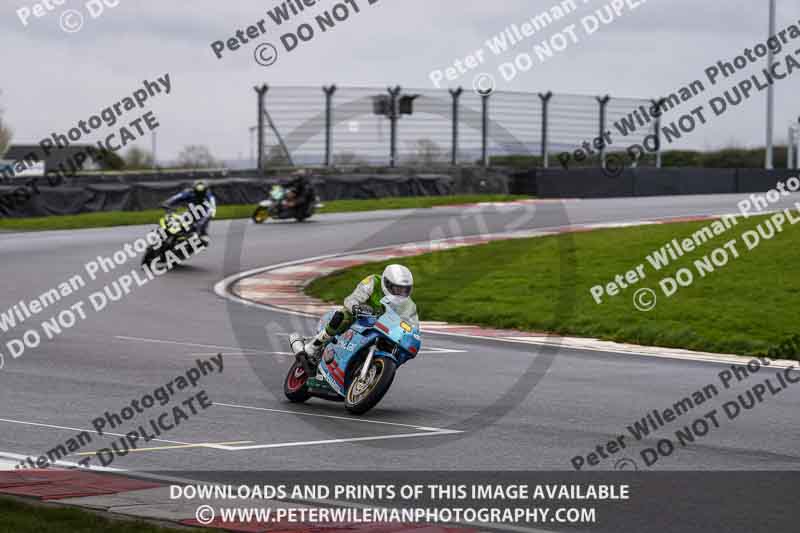 donington no limits trackday;donington park photographs;donington trackday photographs;no limits trackdays;peter wileman photography;trackday digital images;trackday photos